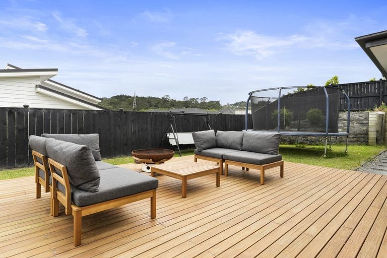Photo of property in 43 Jeroboam Loop, Kumeu, 0810
