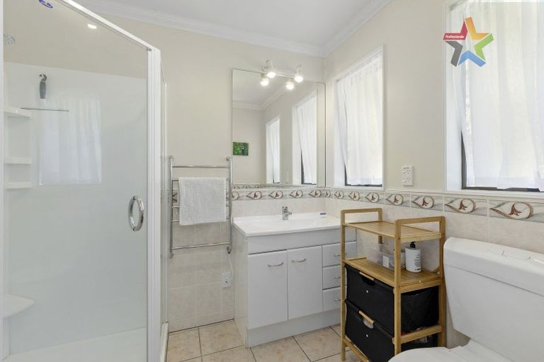 Photo of property in 37 Mawson Street, Waiwhetu, Lower Hutt, 5010