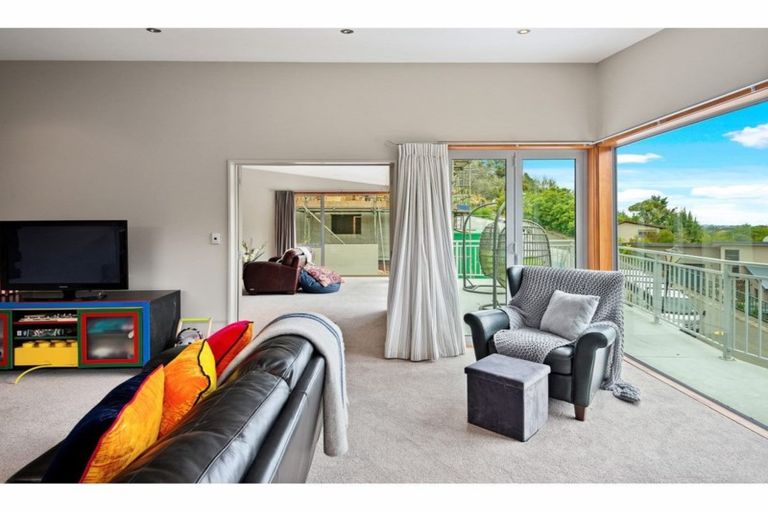 Photo of property in 5 Emerald Lane, Cashmere, Christchurch, 8022