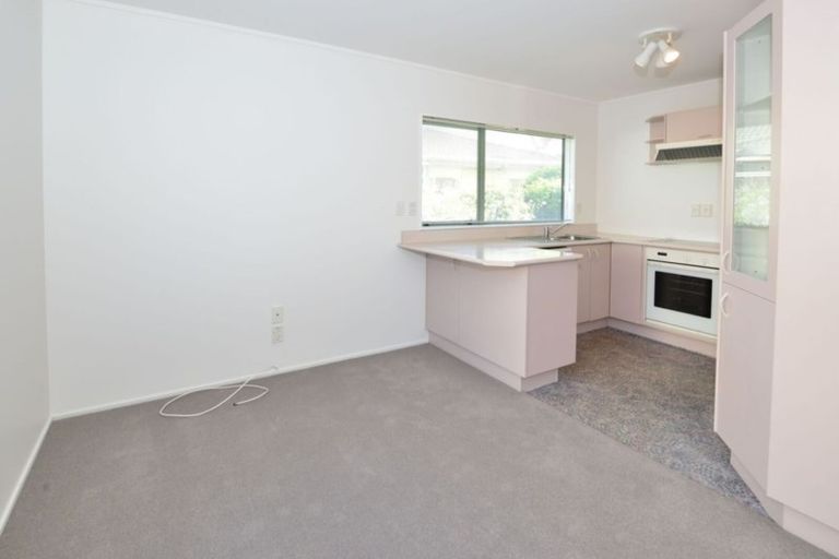 Photo of property in 1/494 Hibiscus Coast Highway, Orewa, 0931