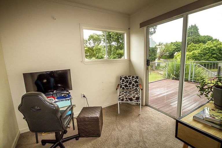 Photo of property in 12 Kent Crescent, Awapuni, Palmerston North, 4412