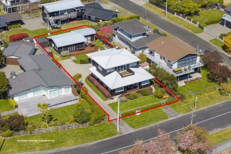 Photo of property in 24 Rainbow Drive, Rainbow Point, Taupo, 3330