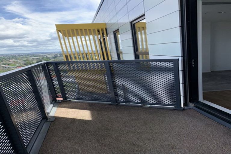 Photo of property in 1407/20 Mccrae Way, New Lynn, Auckland, 0600