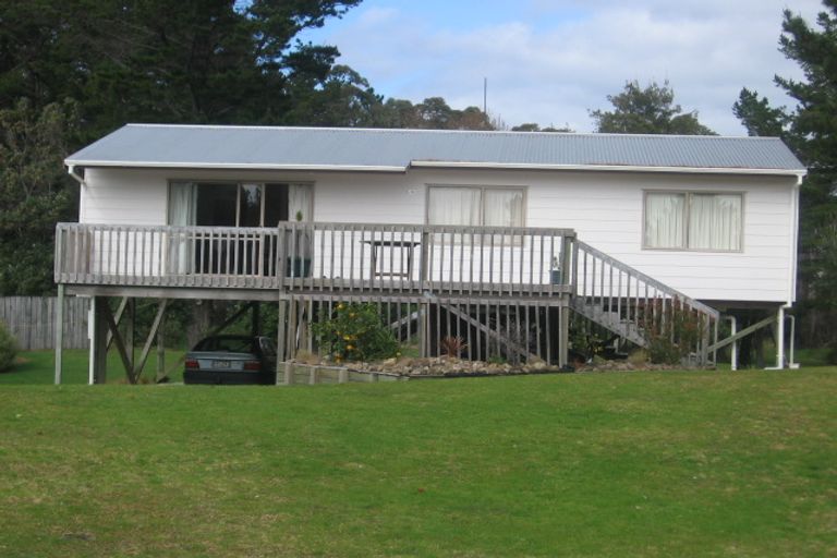 Photo of property in 126 Rimu Place, Matarangi, Whitianga, 3592