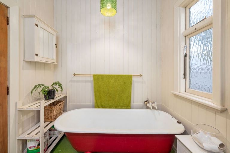 Photo of property in 168 Union Street, New Brighton, Christchurch, 8061