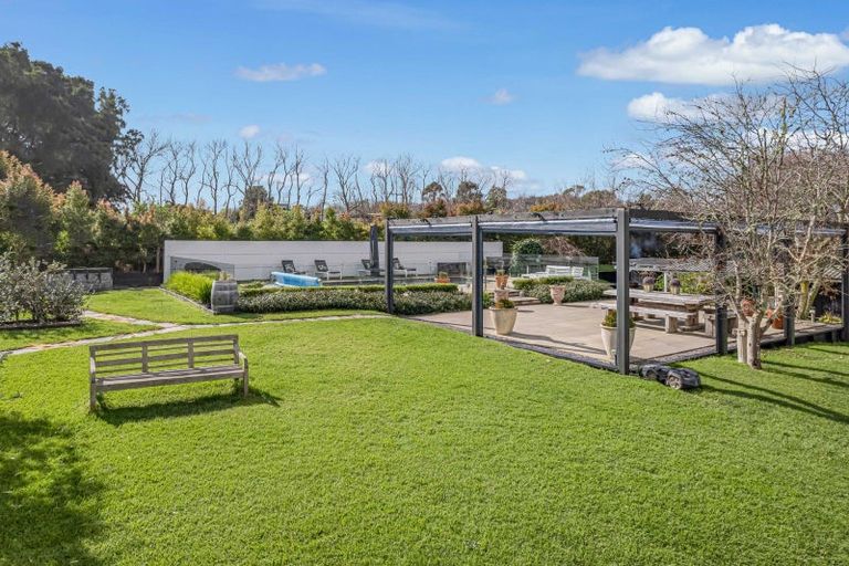 Photo of property in 16 Potts Road, Whitford, Howick, 2571