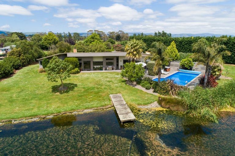 Photo of property in 291 Napier Road, Kelvin Grove, Palmerston North, 4470