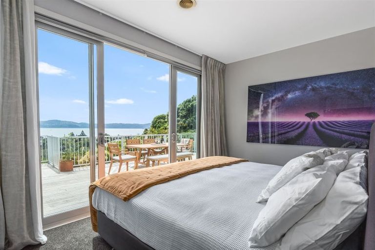 Photo of property in 22 Kowhai Street, Eastbourne, Lower Hutt, 5013