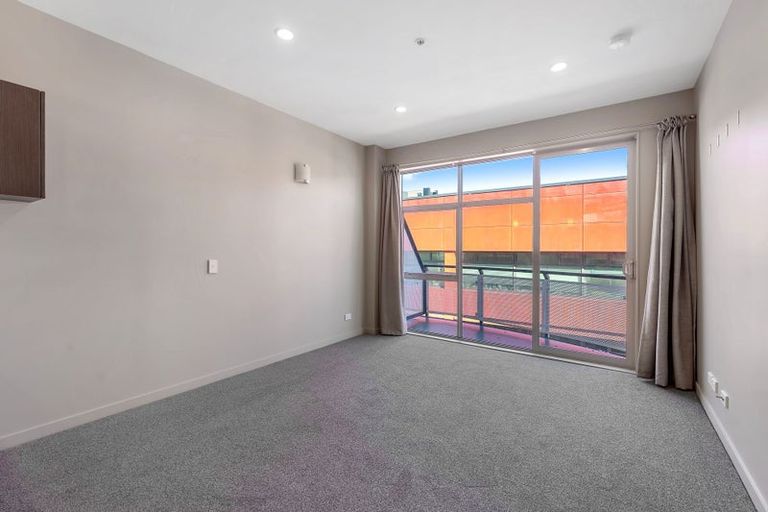 Photo of property in City Lodge, 507/115 Vivian Street, Te Aro, Wellington, 6011