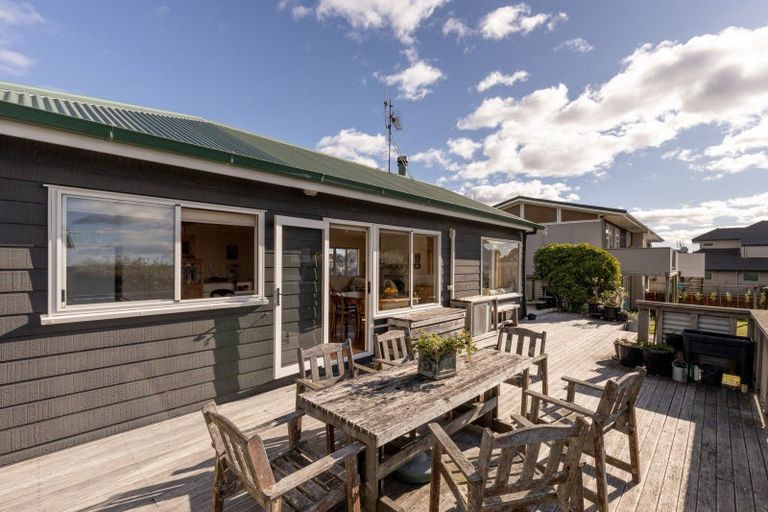 Photo of property in 5 Muricata Avenue, Mount Maunganui, 3116