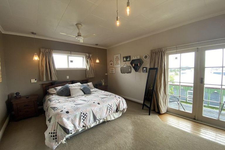 Photo of property in 4 Mouatt Street, Waitara, 4320