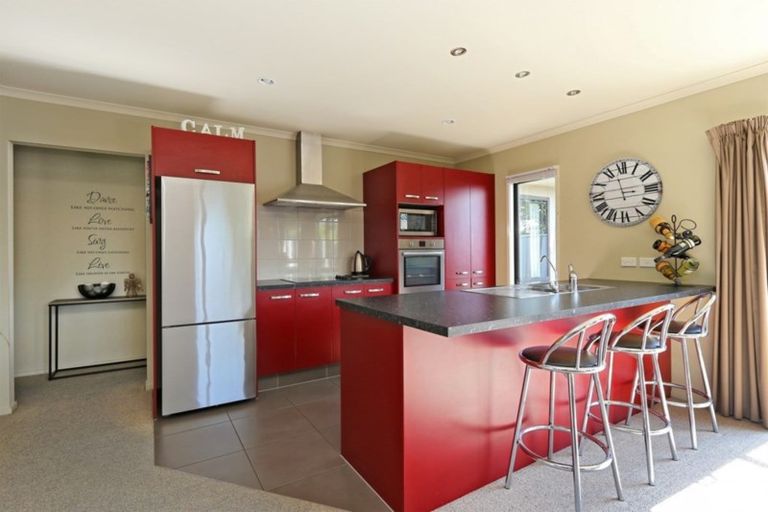 Photo of property in 14a Arbuckle Road, Frimley, Hastings, 4120