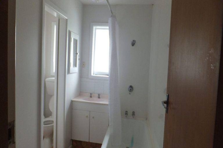 Photo of property in 1/65 Maidstone Road, Ilam, Christchurch, 8041