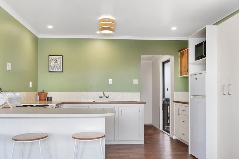 Photo of property in 1059a Papamoa Beach Road, Papamoa Beach, Papamoa, 3118