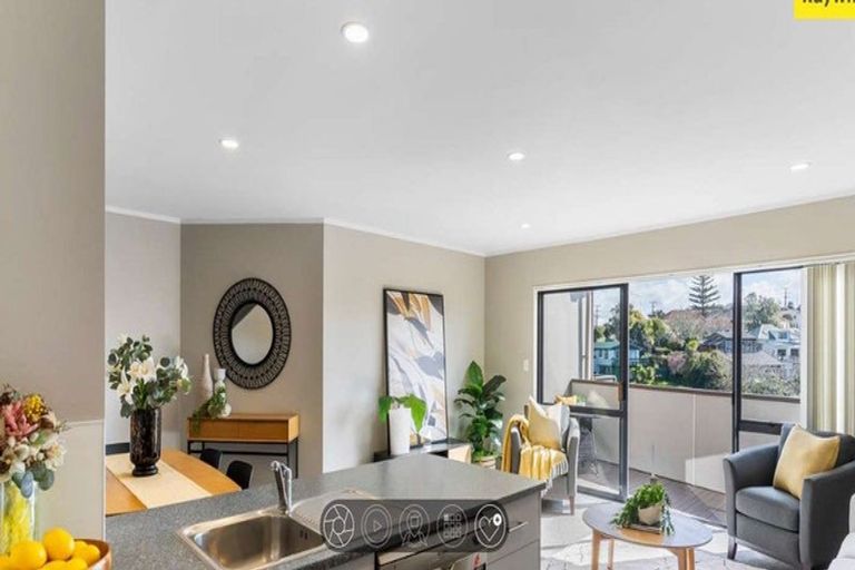 Photo of property in 10/41 Waipa Street, Birkenhead, Auckland, 0626