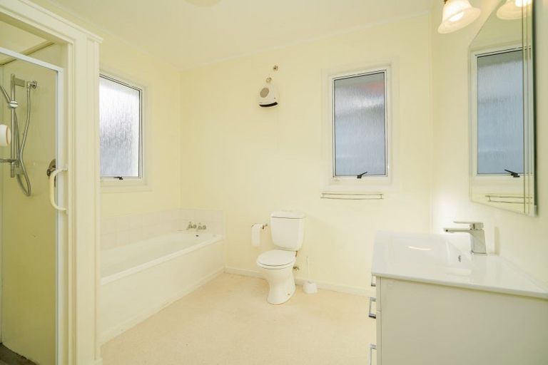 Photo of property in 3 Russel Street, Gladstone, Invercargill, 9810