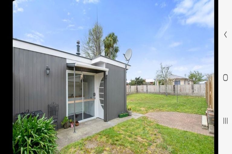 Photo of property in 3a Kouma Place, Fairy Springs, Rotorua, 3015