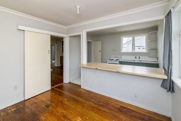 Photo of property in 59 Tiro Tiro Road, Levin, 5510