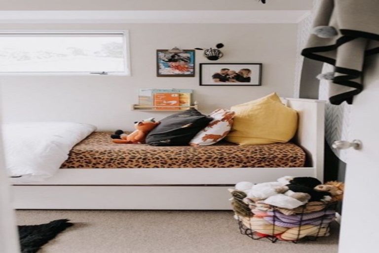 Photo of property in 32 Seaward Place, Wattle Downs, Auckland, 2103