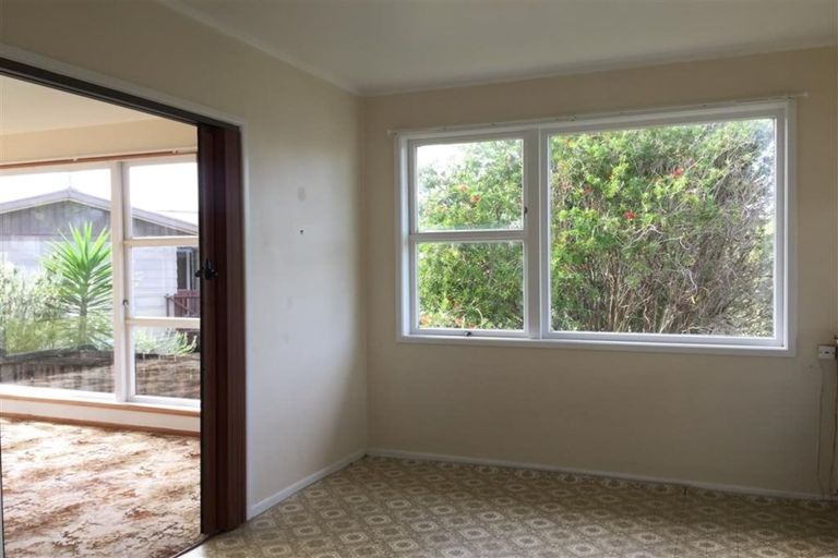Photo of property in 8 Montague Place, Onerahi, Whangarei, 0110
