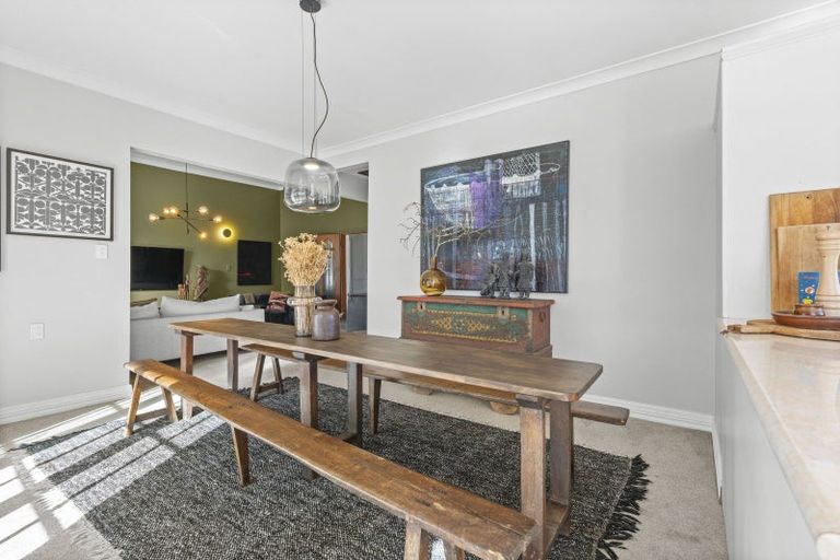 Photo of property in 206 Main Street, Greytown, 5712