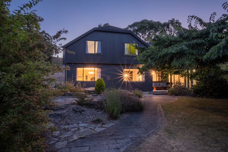 Photo of property in 97 Letts Gully Road, Letts Gully, Alexandra, 9393