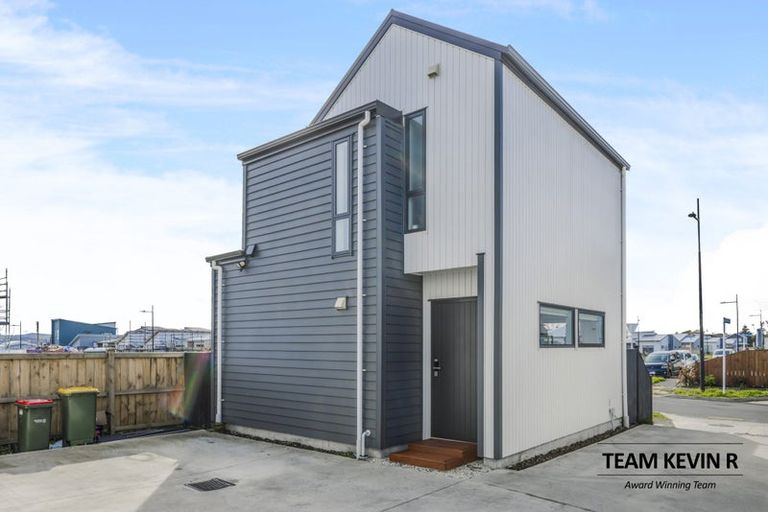 Photo of property in 41 John Gray Street, Papakura, 2110