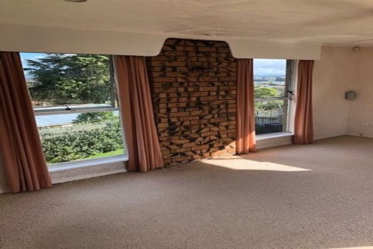 Photo of property in 19c Te Anau Place, Pakuranga Heights, Auckland, 2010