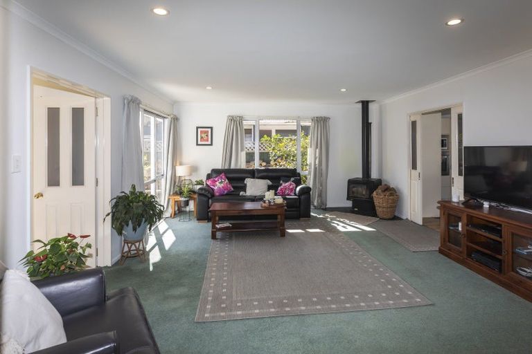Photo of property in 30a Shannon Place, Belfast, Christchurch, 8051