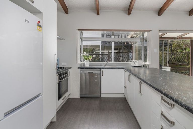 Photo of property in 6 Punga Place, Whitianga, 3510