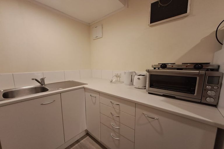 Photo of property in 7 Sea Vista Avenue, Beach Haven, Auckland, 0626