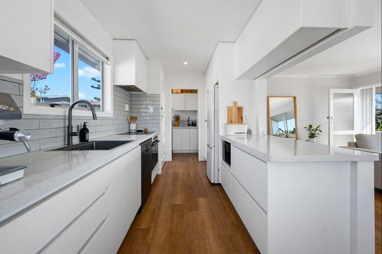 Photo of property in 12 Edith Place, Dinsdale, Hamilton, 3204