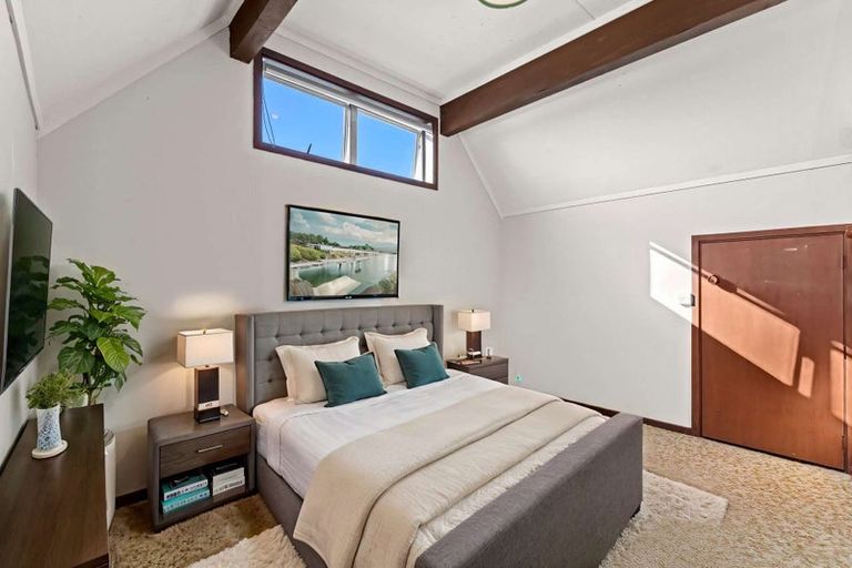 Photo of property in 3 Sequoia Crescent, Owhata, Rotorua, 3010