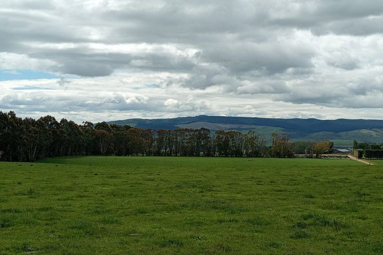 Photo of property in 55 Otahu-eastern Bush Road, Eastern Bush, Otautau, 9682