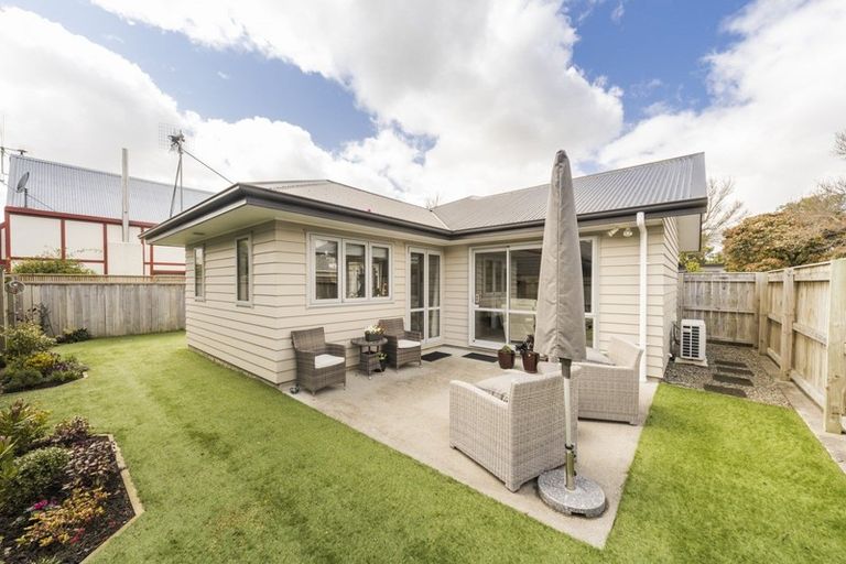 Photo of property in 4 Montgomery Terrace, Hokowhitu, Palmerston North, 4410