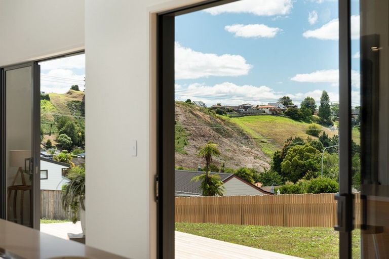 Photo of property in 194 Waitaha Road, Welcome Bay, Tauranga, 3112