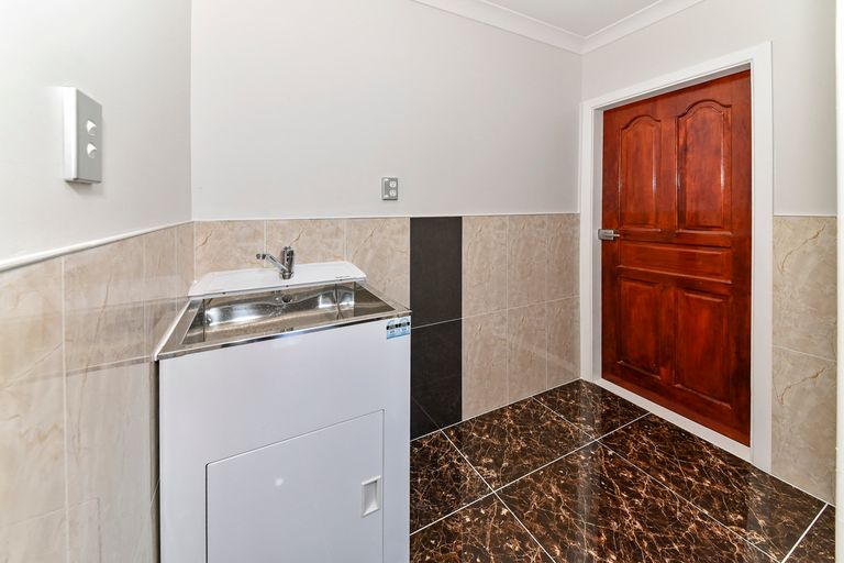 Photo of property in 32 Hokianga Street, Mangere East, Auckland, 2024