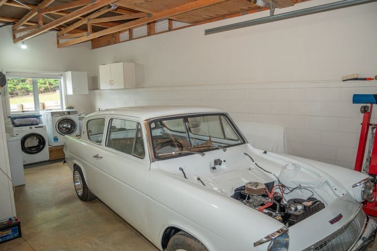 Photo of property in 34 Opoi Lane, Cable Bay, 0420