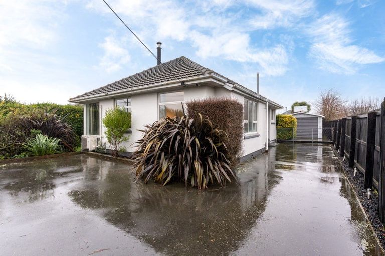 Photo of property in 95 Springs Road, Hornby, Christchurch, 8042