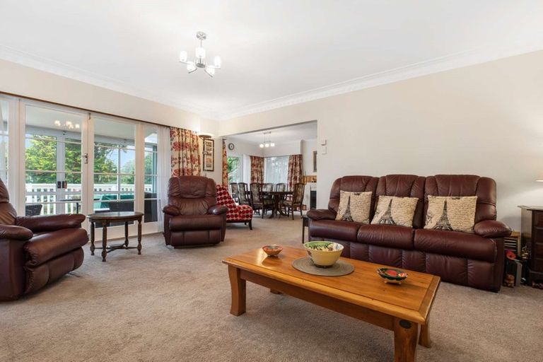 Photo of property in 95 Kitchener Road, Waiuku, 2123