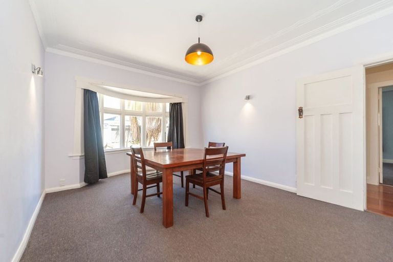 Photo of property in 237 Coutts Street, Rongotai, Wellington, 6022