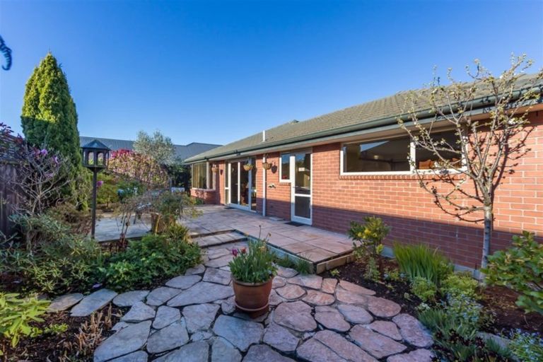Photo of property in 32 Eaglesome Avenue, Aidanfield, Christchurch, 8025