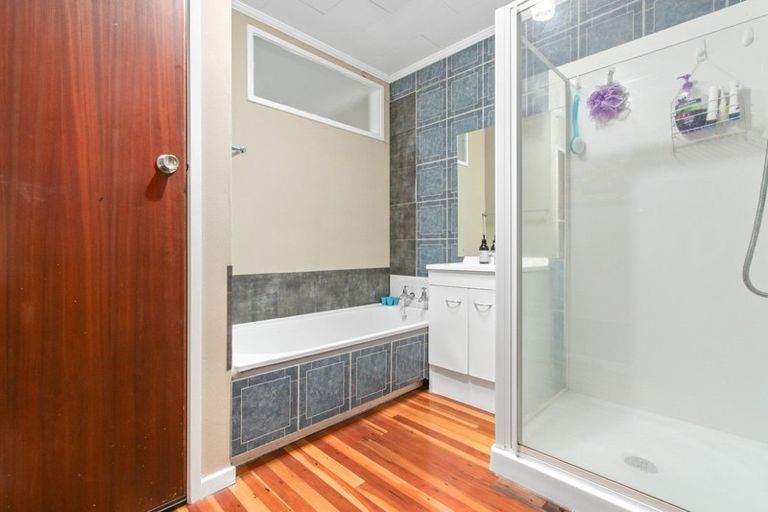 Photo of property in 1/163 Vigor Brown Street, Napier South, Napier, 4110