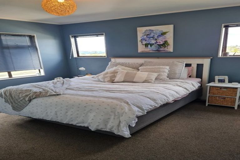 Photo of property in 2/223 Hibiscus Coast Highway, Red Beach, 0932