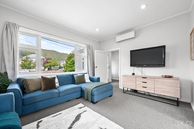 Photo of property in 113b Waiwhetu Road, Waterloo, Lower Hutt, 5011