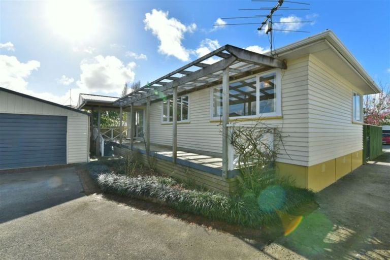 Photo of property in 128a Parkhurst Road, Parakai, 0830