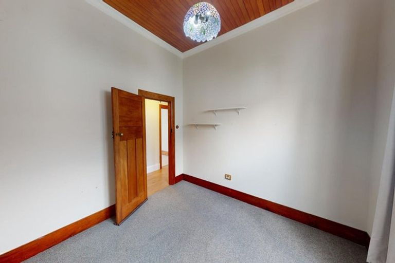 Photo of property in 11 Hereford Street, West End, Palmerston North, 4410