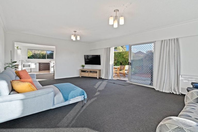 Photo of property in 1/6 Croziers Road, St Albans, Christchurch, 8052