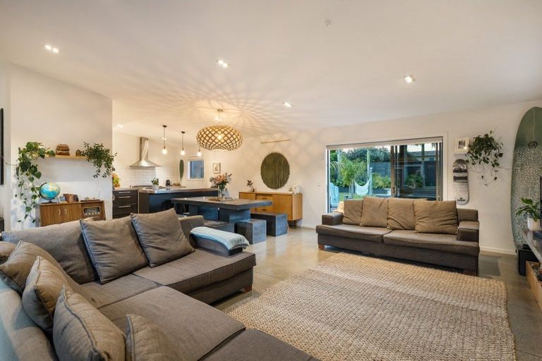 Photo of property in 209 Kiwi Road, Whangamata, 3620