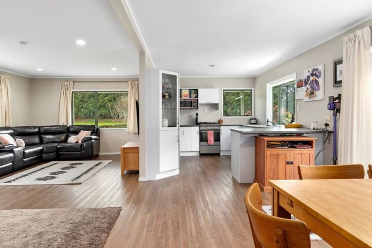 Photo of property in 121b Plummers Point Road, Whakamarama, Tauranga, 3172